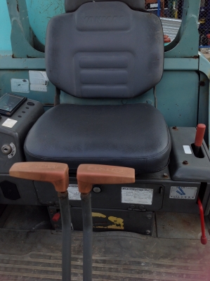 รถแบคโฮ YANMAR B32-2