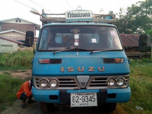 รถหกล้อสภาพดีถูกๆมาแล้วลดอีก 168000