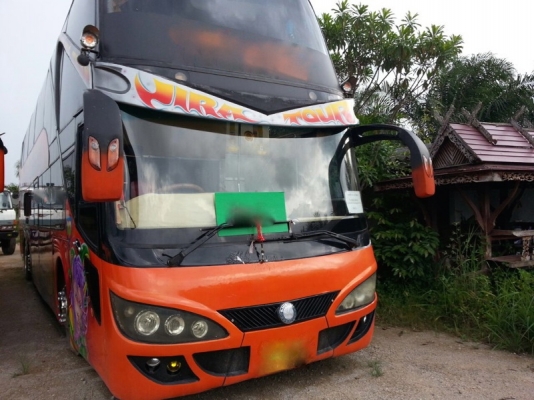 รถบัส นิสสัน 8 ล้อ 330 แรงม้า. ปี 56 สนใจติดต่อ 081 - 6079515 รถบัส นิสสัน 8 ล้อ 330 แรงม้า. ปี 56 สนใจติดต่อ 081 - 6079515