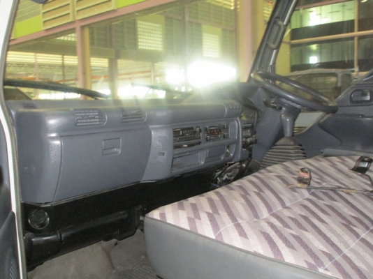 ISUZU NKS 71 G หัวการ์ตูนสูง 4 WD คานแข็ง บรรทุกไม่ติดเวลา ISUZU NKS 71 G หัวการ์ตูนสูง 4 WD คานแข็ง บรรทุกไม่ติดเวลา