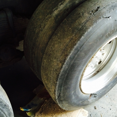 ขายยางเรเดียลพร้อมกะทะมี10ชุดตามสภาพราคาเหมา30000