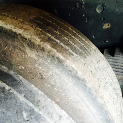 ขายยางเรเดียลพร้อมกะทะมี10ชุดตามสภาพราคาเหมา30000