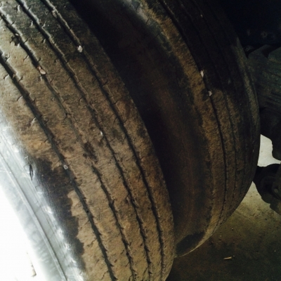 ขายยางเรเดียลพร้อมกะทะมี10ชุดตามสภาพราคาเหมา30000