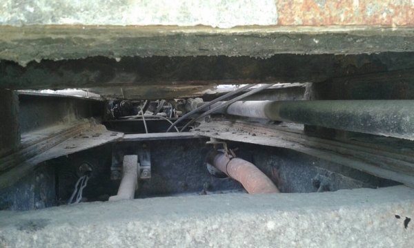 รถนิสสัน  10  ล้อ โม่ปูน  230 แรงม้า. ปี 37  ( มีขาย 2 คัน. )   สนใจติดต่อ  081 - 6079515