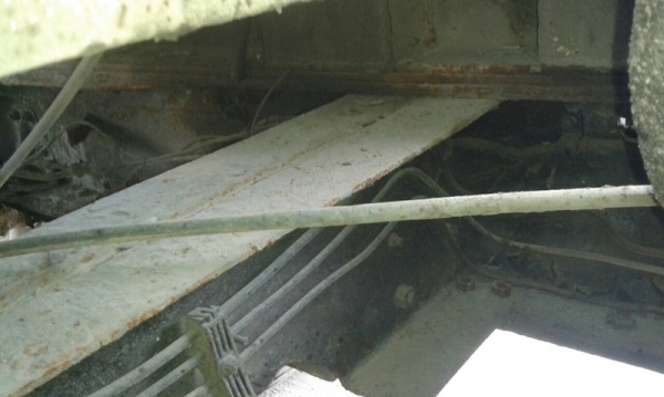 รถนิสสัน  10  ล้อ โม่ปูน  230 แรงม้า. ปี 37  ( มีขาย 2 คัน. )   สนใจติดต่อ  081 - 6079515