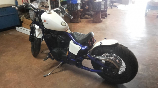 ***ขายแล้วครับขอบคุณ Truck2hand ฝากขาย มอ'ไซค์ บิ๊กไบค์ สวยๆ HONDA STEED 400cc ปี95 เครื่องแน่นๆนิ่มๆ แรง ไม่เยิ้ม สีสันใหม่สวย ยางสวย พร้อมใช้ ครับ เอกสาร อินวอย/สรรพสามิตร ราคาต่อรองได้นิดหน่อยเด้อ พี่น้องครับ