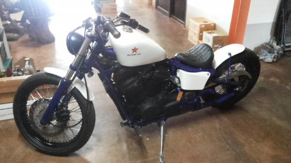 ***ขายแล้วครับขอบคุณ Truck2hand ฝากขาย มอ'ไซค์ บิ๊กไบค์ สวยๆ HONDA STEED 400cc ปี95 เครื่องแน่นๆนิ่มๆ แรง ไม่เยิ้ม สีสันใหม่สวย ยางสวย พร้อมใช้ ครับ เอกสาร อินวอย/สรรพสามิตร ราคาต่อรองได้นิดหน่อยเด้อ พี่น้องครับ