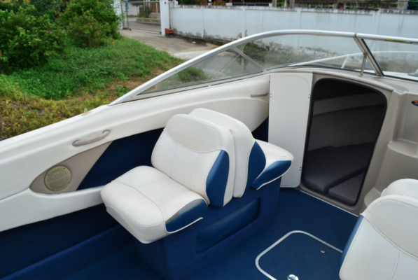 Bayliner 2152 ยาว 22ฟุต เรือกว้างกาบสูง นั่ง9คนสบายๆ มีcabinใหญ่พร้อมห้องน้ำporta potti ขาย 550,000 ติดต่อแอ๋ม 0841668661 Bayliner 2152 ยาว 22ฟุต เรือกว้างกาบสูง นั่ง9คนสบายๆ มีcabinใหญ่พร้อมห้องน้ำporta potti ขาย 550,000 ติดต่อแอ๋ม 0841668661