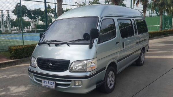 ขายรถตู้ commuter 199,999 สภาพงาม