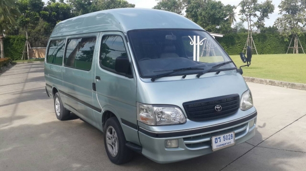 ขายรถตู้ commuter 199,999 สภาพงาม