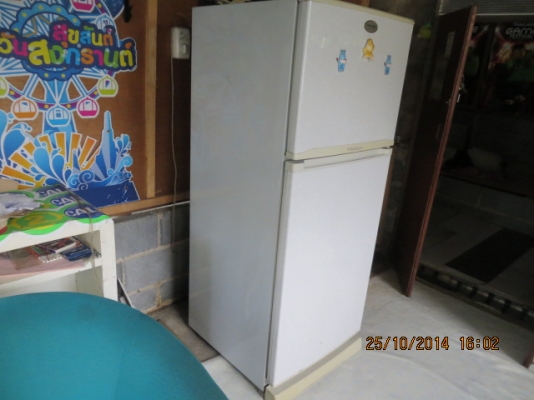 ตุ้เย็น 2 ประตุสภาพดี