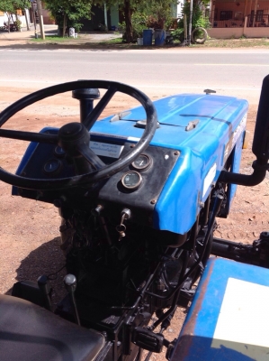 แทรกเตอร์แชมป์ 38 แรงขายพร้อมโรตารี่ แทรกเตอร์แชมป์ 38 แรงขายพร้อมโรตารี่