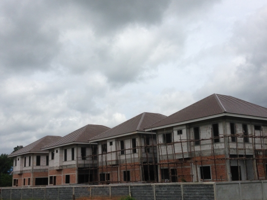 ขออนุญาตินอกเรื่องรถครับ ขายบ้านเดี่ยว สองชั้น ใกล้เทคนิคชัยภูมิ