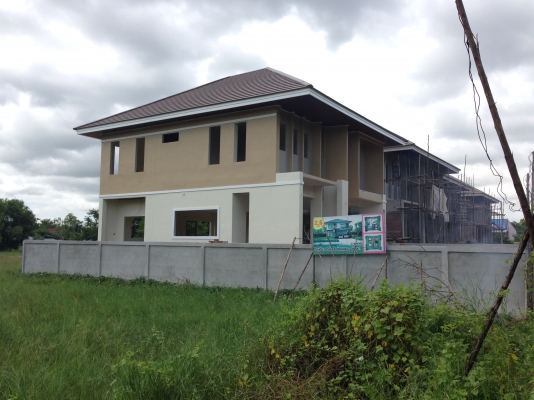 ขออนุญาตินอกเรื่องรถครับ ขายบ้านเดี่ยว สองชั้น ใกล้เทคนิคชัยภูมิ