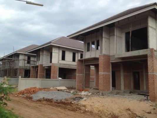 ขออนุญาตินอกเรื่องรถครับ ขายบ้านเดี่ยว สองชั้น ใกล้เทคนิคชัยภูมิ