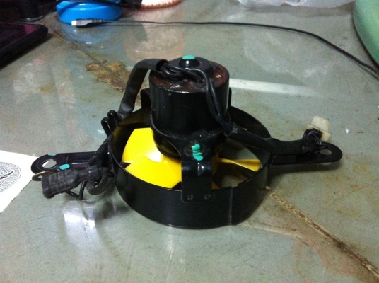 (ส่งEMS ให้คุณสุธี จ.อยุธยา เรียบร้อยแล้ว ขอบคุณมากครับ)พัดลมหม้อน้ำ ฮอนด้าโซนิค ตัวล่าสุด แท้ติดรถ ให้ของแถมหมดเลยตามรูป ราคาต่อรองได้ สามพราน นครปฐม