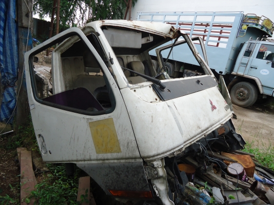 มิซูมิชิเเคนเตอร์ 6 ล้อเล็ก