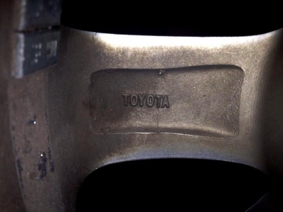 แม็กซ์ 14 นิ้ว TOYOTA 7 ก้าน 4รู100 กว้าง 6 นิ้ว ฝากลางครบ ตจว ส่งได้ครับ แม็กซ์ 14 นิ้ว TOYOTA 7 ก้าน 4รู100 กว้าง 6 นิ้ว ฝากลางครบ ตจว ส่งได้ครับ