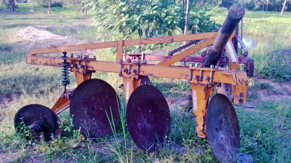 ขายผานสามโครงสี่ สองผานสภาพไช้งานได้