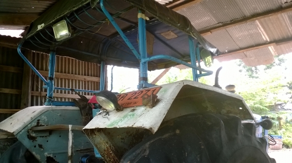 ฟอร์ด68 T2 อุปกรณ์สองอย่าง มีดันหน้ากับหางเจ็ด สีสันยังสวย โทร 081-0745778 ลุงโหนกรับสาย อยู่โคราช