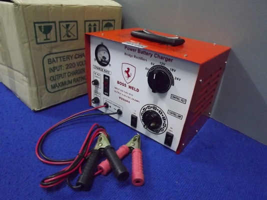 เครื่อง ชาร์ทแบทเตอร์รี่ ปรับ VOLT ได้ตั้งแต่ 6- 24  VOLT ปรับ AMP ได้ตั้งแต่ 0-30 AMP