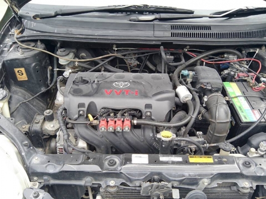 TOYOTA  VIOS-1.5E ปี2004 เกีรย์ธรรมดา ติดแก็สLPGถังโดนัท