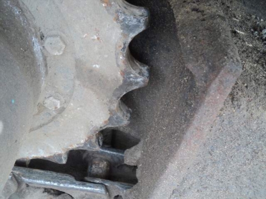 ขายรถขุด-ดัน KOMATSU  PC 40-7   รถเก่านอก แท้.  สภาพดีพร้อมใช้ งาน  รถมีเอกสารแจ้งจำหน่าย