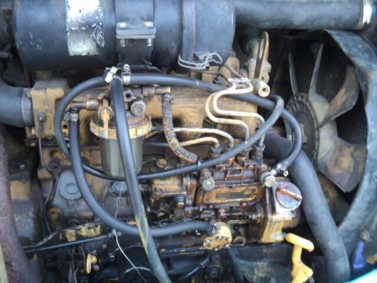 ขายรถขุด-ดัน KOMATSU  PC 40-7   รถเก่านอก แท้.  สภาพดีพร้อมใช้ งาน  รถมีเอกสารแจ้งจำหน่าย