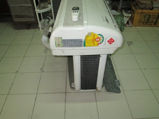 ขนาด 13000BTU  ไซโจเดนจิ   เย็นครับ  ใช้ได้อีกนาน