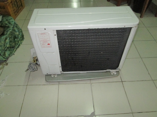 ขนาด 13000BTU  ไซโจเดนจิ   เย็นครับ  ใช้ได้อีกนาน