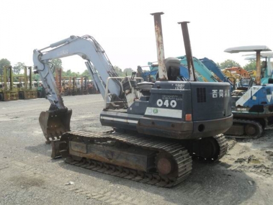 ขายรถขุด-ดัน KOBOTA KX -040. รถเก่านอก (นำเข้า) มีเอกสารแจ้งจำหน่าย เจ้าของขายเอง. สภาพดีพรัอมใช้.   เครื่องดี รถขุดเล็ก39แรงม้า ตีนไก่ สวิงบูม ไปพ์ปิ้ง ใบมีด เครื่องKUBOTA-V1902,4สูบ3869ชม.