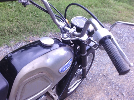 Yamaha YG1 เก๋าๆ