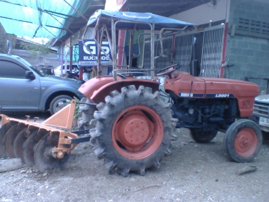 ขาย รถไถ คูโบต้า 30 แรง พร้อมผาน5 เครื่อง 4 สูบ  เครื่องดี ไฮดรดลิคดี ทำไร่ได้ ทำนาก็ดี สวยๆพร้อมลุย !!