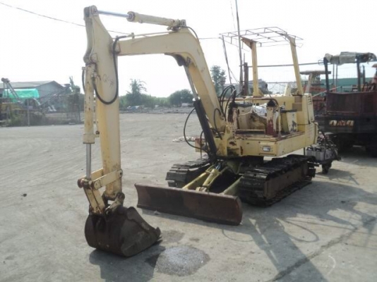 ขายรถขุด-ดัน YANMAR  YB351  ( เครื่องYANMAR-3T84HTL-BS,3สูบ Turbo ) รถเก่านอกแท้ เครื่องดี รถขุดเล็ก31แรงม้า ตีนไก่ สวิงบูม ใบมีดดัน