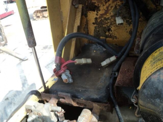 ขายรถขุด-ดัน YANMAR  YB351  ( เครื่องYANMAR-3T84HTL-BS,3สูบ Turbo ) รถเก่านอกแท้ เครื่องดี รถขุดเล็ก31แรงม้า ตีนไก่ สวิงบูม ใบมีดดัน