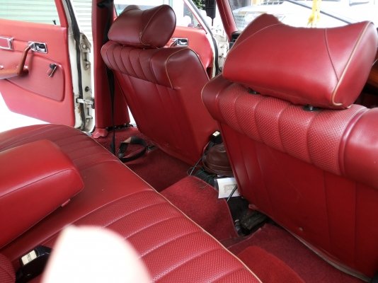 ขาย BENZ 280S สวยสุดคลาสสิค พร้อมใช้ 110000 ขาย BENZ 280S สวยสุดคลาสสิค พร้อมใช้ 110000