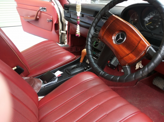 ขาย BENZ 280S สวยสุดคลาสสิค พร้อมใช้ 110000 ขาย BENZ 280S สวยสุดคลาสสิค พร้อมใช้ 110000