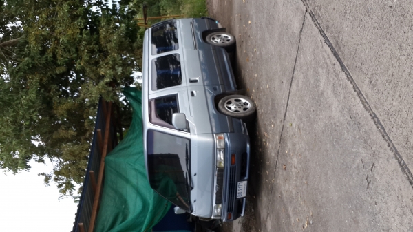 ขาย Nissan Homy Caravan Year 2000