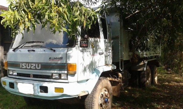 ISUZU JUMBO 2เพลาดัมพ์ มีระบบลากจูง ISUZU JUMBO 2เพลาดัมพ์ มีระบบลากจูง