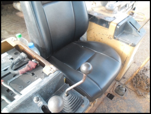 แทรคเตอร์ มิสซูบิชิ D2 แทรคเตอร์ มิสซูบิชิ D2