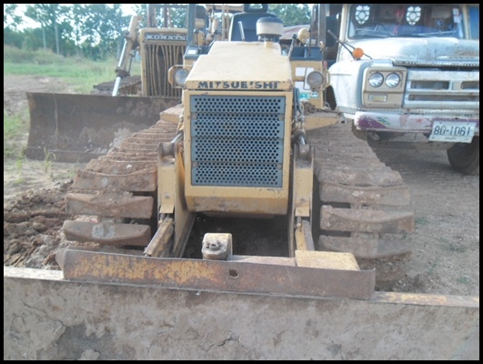 แทรคเตอร์ มิสซูบิชิ D2 แทรคเตอร์ มิสซูบิชิ D2