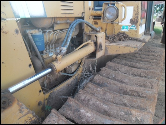 แทรคเตอร์ มิสซูบิชิ D2 แทรคเตอร์ มิสซูบิชิ D2