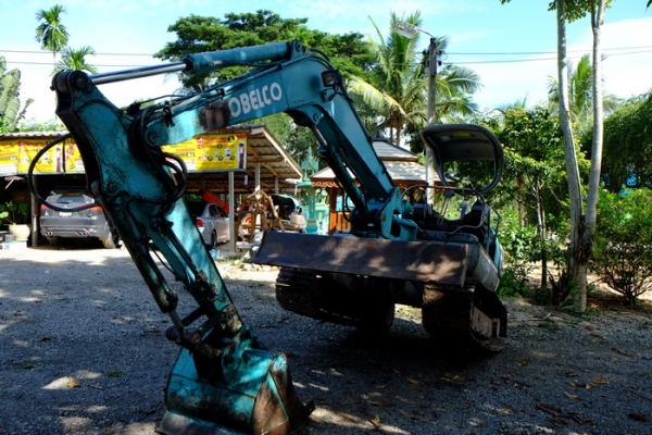 ขายรถขุดเล็ก KOBELKO SK045  สภาพพร้อมใช้ราคาเบาๆ