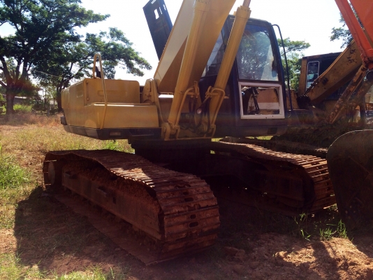 KOBELCO 200 รุ่น 3 สวยๆพร้อมใช้