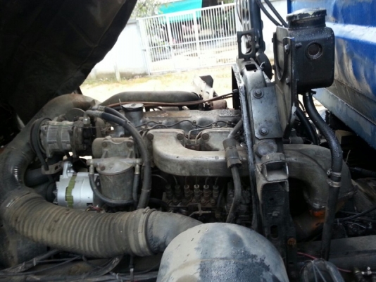 รถฮีโน่ 10 ล้อ  รั้ว  (ไม่ดั้ม )  เปลื่ยนเครื่อง  285  แรงม้า. ปี 35  สนใจติดต่อ  081 - 6079515