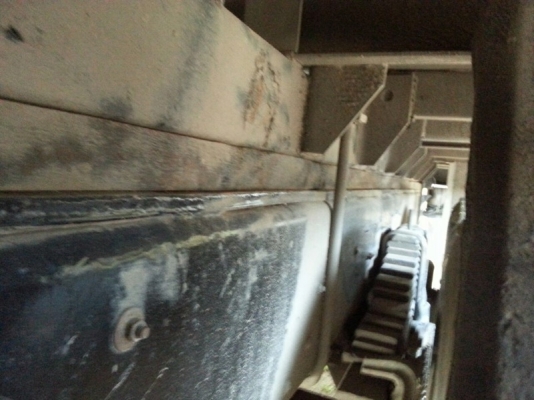 รถฮีโน่ 10 ล้อ  รั้ว  (ไม่ดั้ม )  เปลื่ยนเครื่อง  285  แรงม้า. ปี 35  สนใจติดต่อ  081 - 6079515