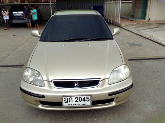 ขาย honda civic 1.6 exi  ติดแก๊สลงเล่มแล้ว เอกสารพร้อมโอน