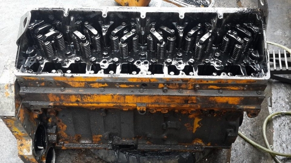 CUMMIN 330HP รุ่น L-Trane