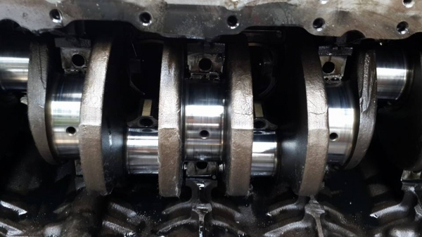 CUMMIN 330HP รุ่น L-Trane