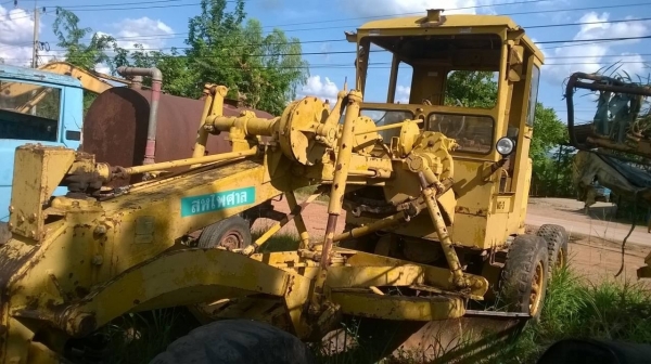 ขายรถเกรด MITSUBISHI รุ่น MG-3 สภาพใช้งานได้ปกติ ไม่มีเอกสารนะครับ ราคาต่อรองได้